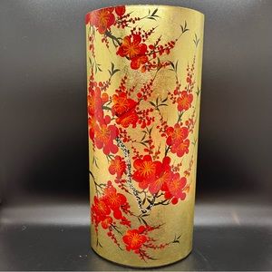 Stunning Gold Vase with Beautiful Crimson Flowers Asian